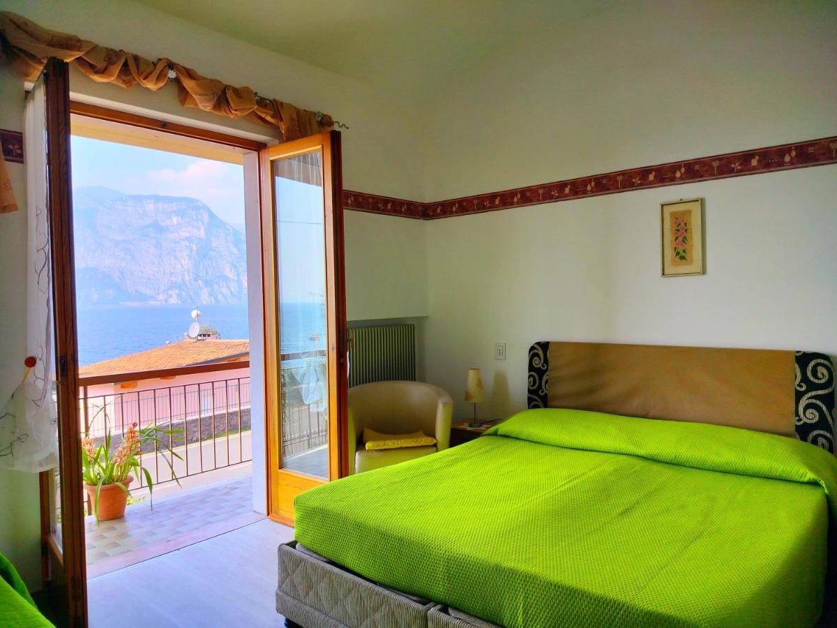 Lorena House Brenzone sul Garda Buitenkant foto