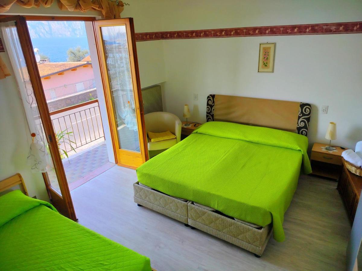 Lorena House Brenzone sul Garda Buitenkant foto