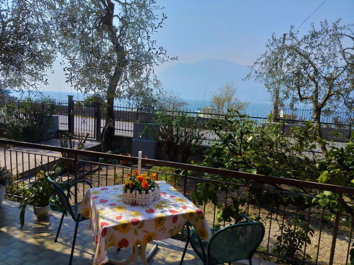Lorena House Brenzone sul Garda Buitenkant foto