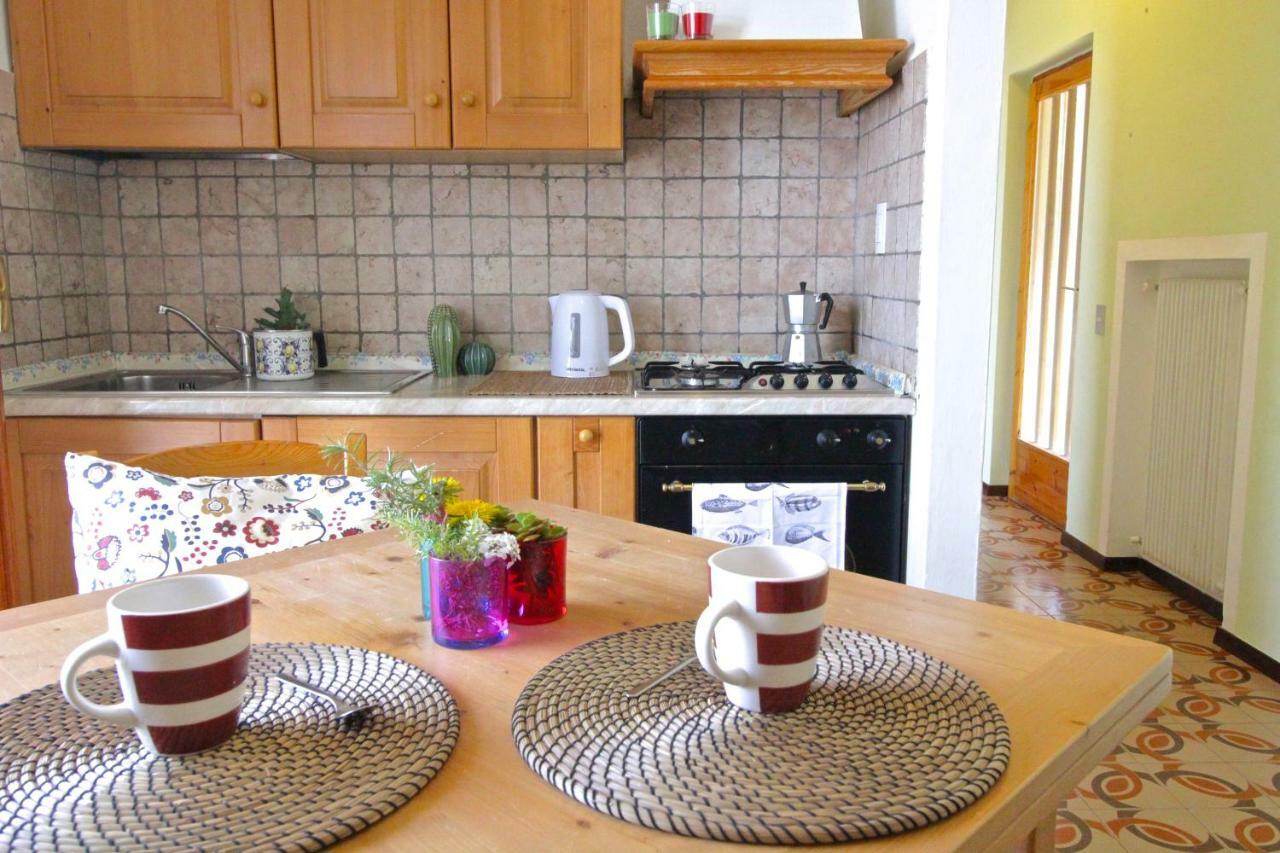 Lorena House Brenzone sul Garda Buitenkant foto